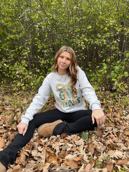 Give Thanks Graphic Sweatshirt
